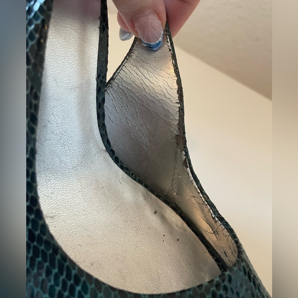 GUESS sling back sandal heels - Picture 4 of 10